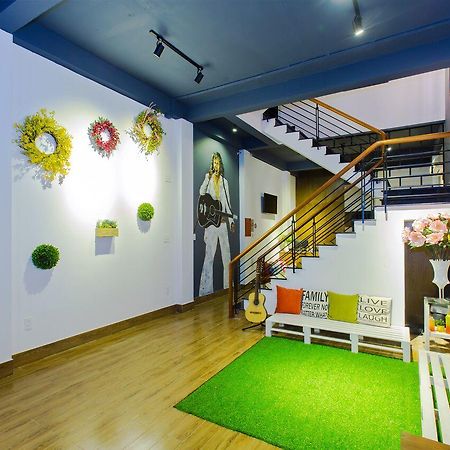 Tango Hostel Da Nang Bagian luar foto